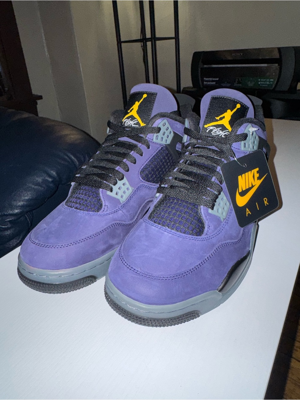 Air Jordan 4 Retro “Lakers”